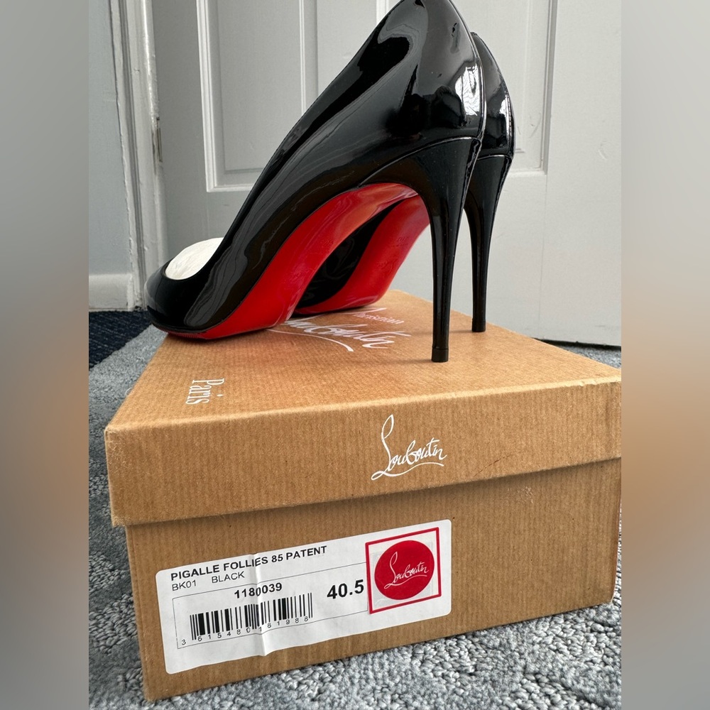 Christian Louboutin Glossy Black Heels with Iconic Red Soles - Picture 5 of 5